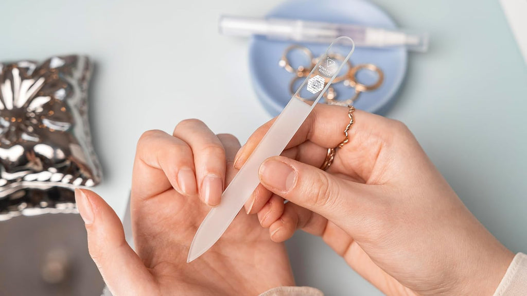 Bona Fide Beauty Czech Glass Nail File (Clear color) with Silver Hardcase