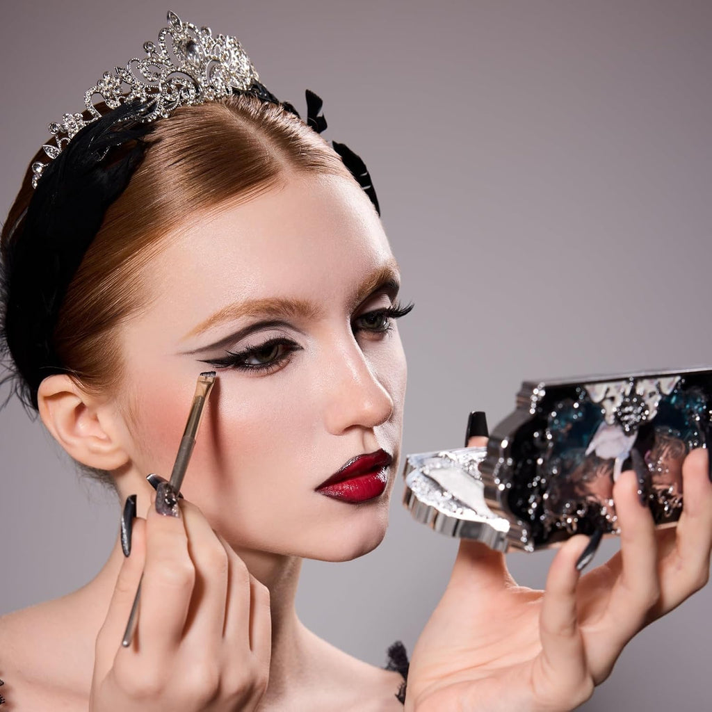 Flower Knows Swan Ballet 6-Color Makeup Palette with Eyeshadow Brush