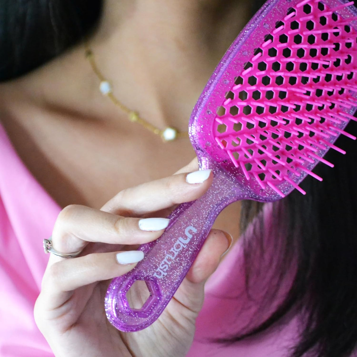 FHI Heat UNbrush Detangling Brush for Pain-Free Brushing on All Wet or Dry Hair Types — Durable DuoFlex Anti-Static Bris